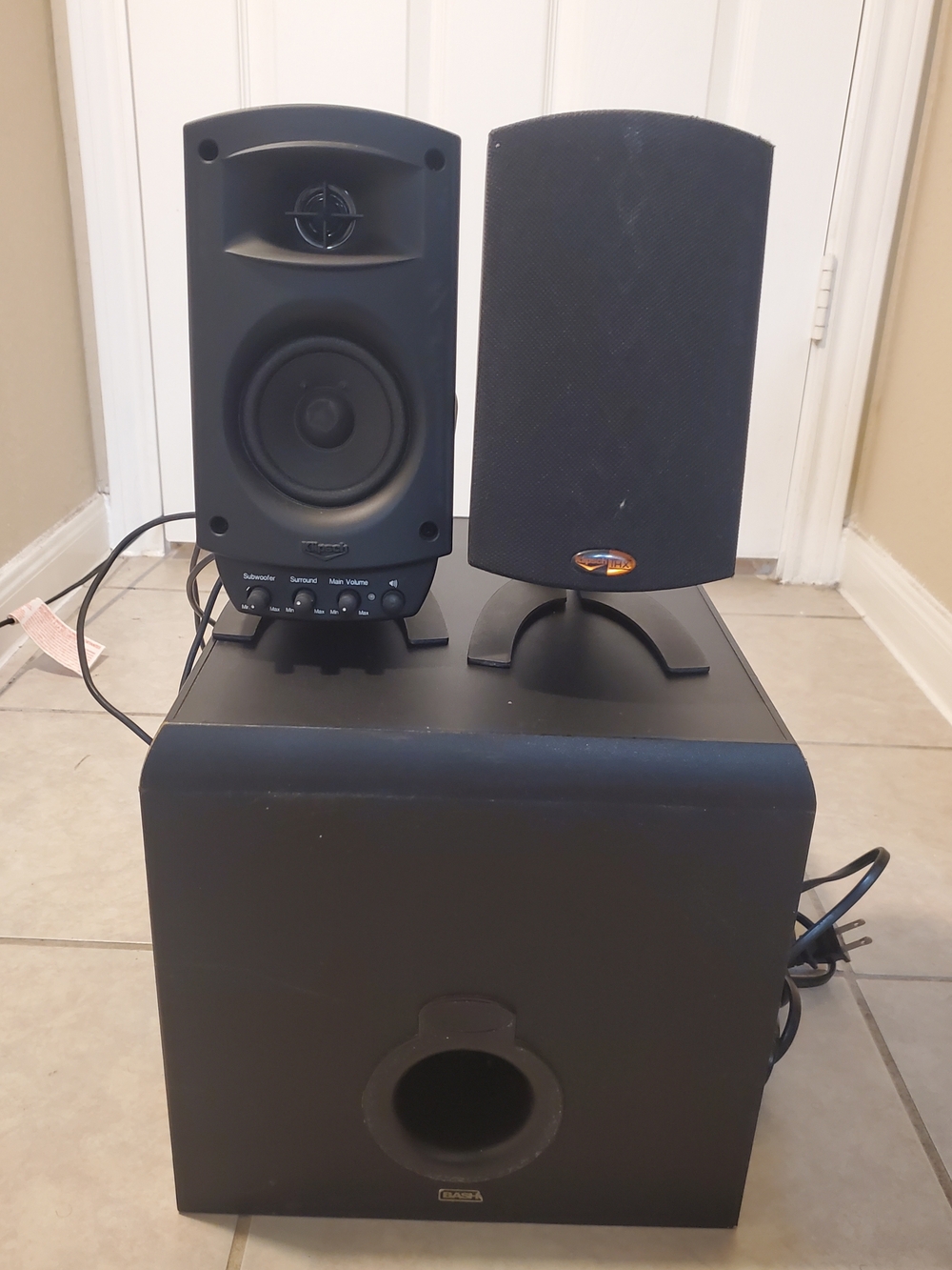 Klipsch Black 2.1 Desktop Speaker System
